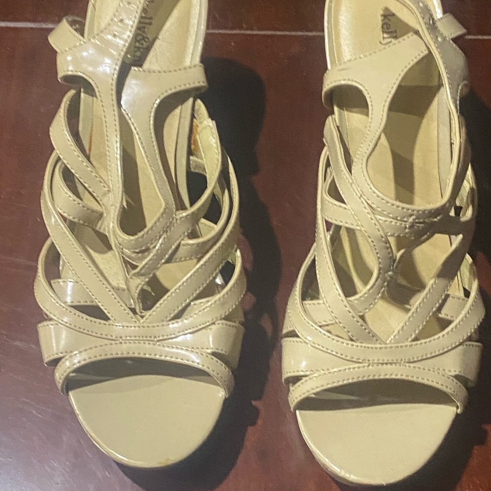 Elegant Beige Strappy Sandals